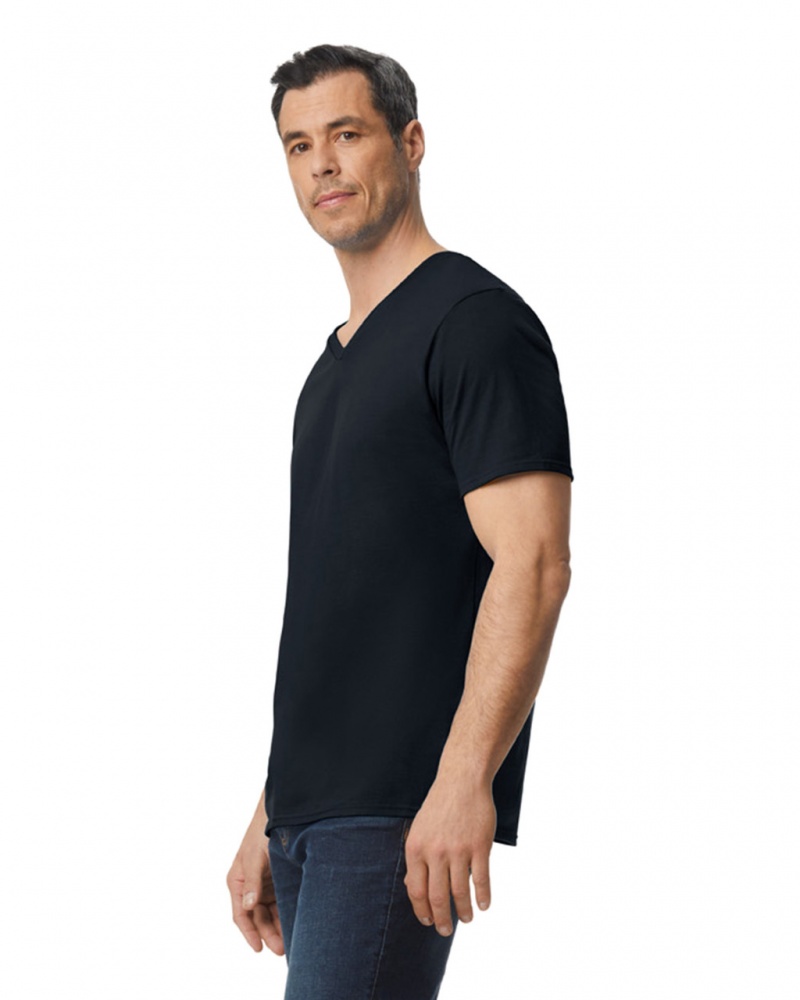 Black Men's Gildan 64V00 V-Neck T-Shirts | SCNK67289