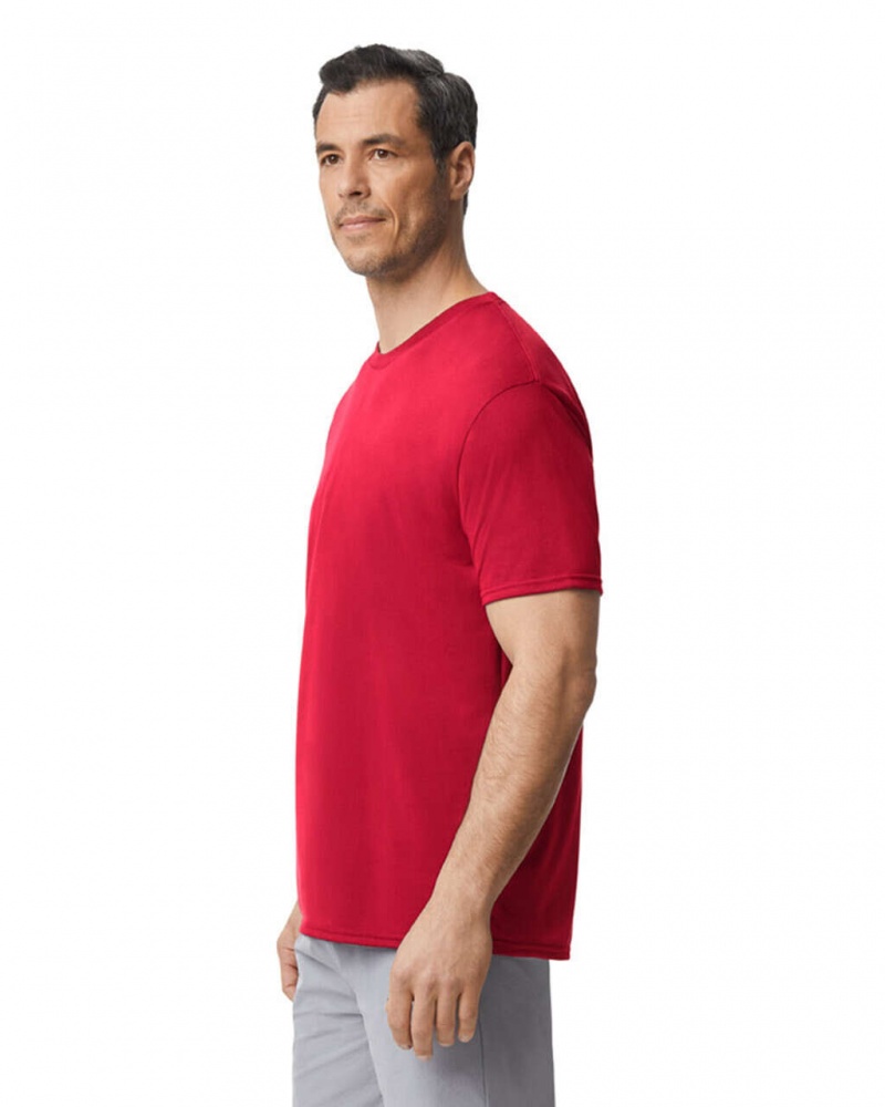 Red Men's Gildan 42000 T-Shirts | ODXQ92470